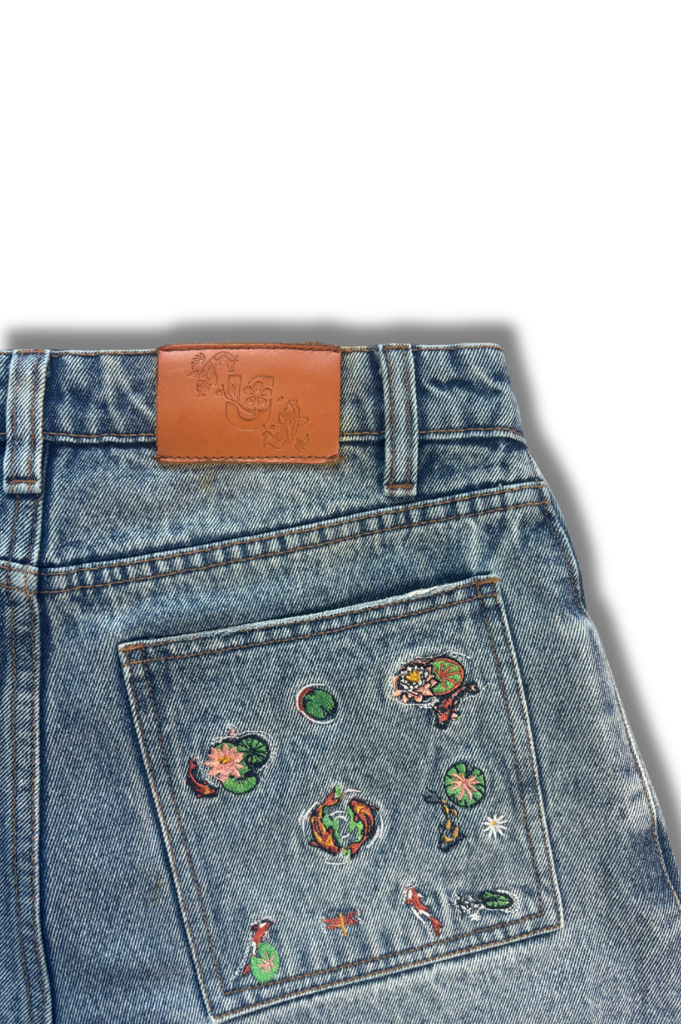 Koi Jorts